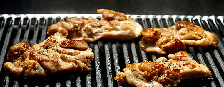 오븐에 구운 닭다리살